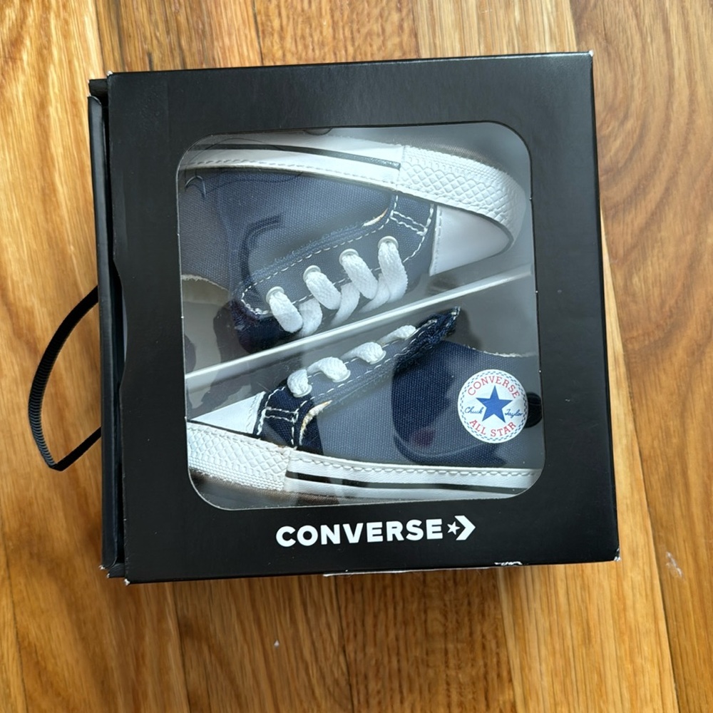 Converse baby shoes size 3